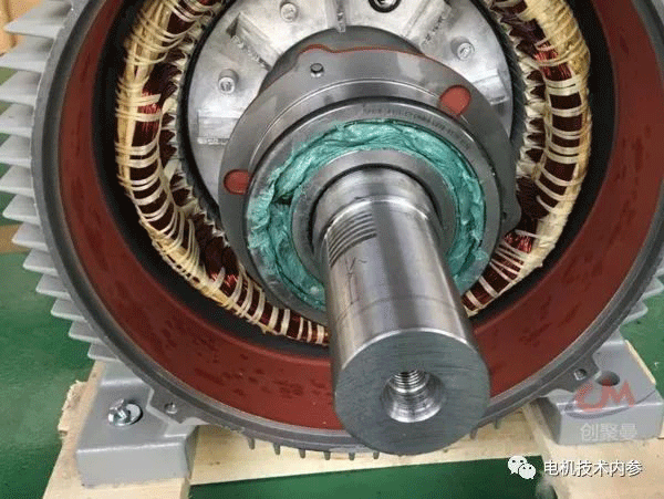詳解電機(jī)防潮加熱帶的用途、選型及安裝事項(xiàng)——西安泰富西瑪電機(jī)（西安西瑪電機(jī)集團(tuán)股份有限公司）官方網(wǎng)站