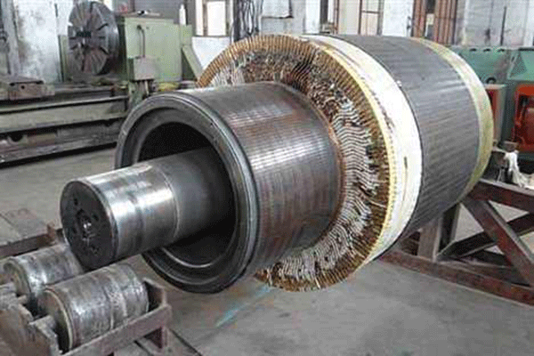 使用大型高壓電機(jī)時(shí)要注意安全問(wèn)題。