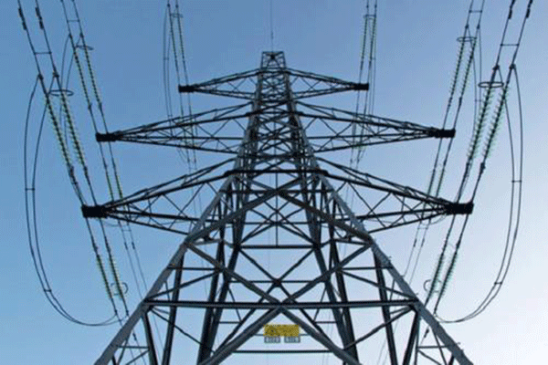 YRKK高壓電機必須承受多大的電壓？